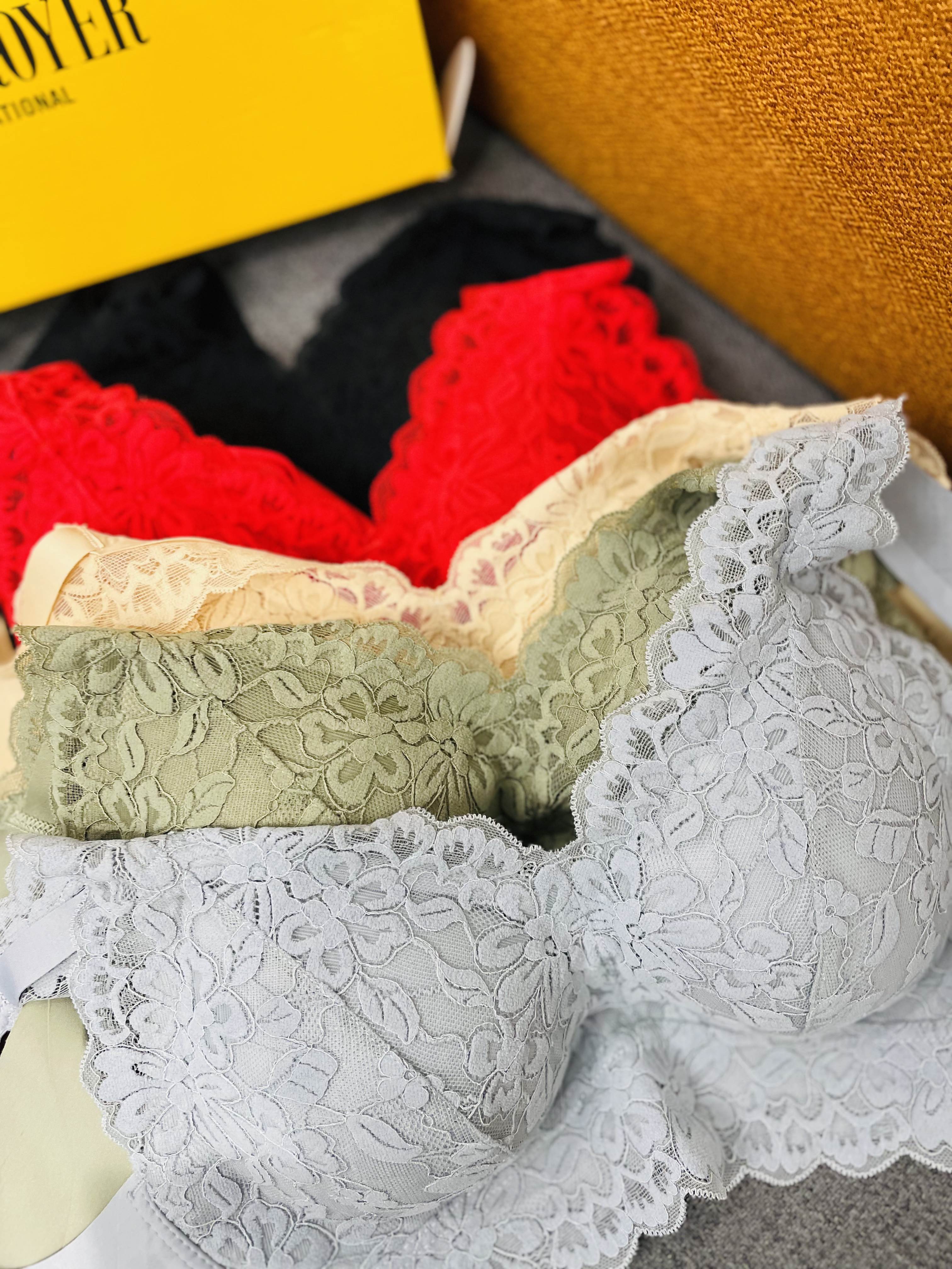 法式浪漫文胸内衣