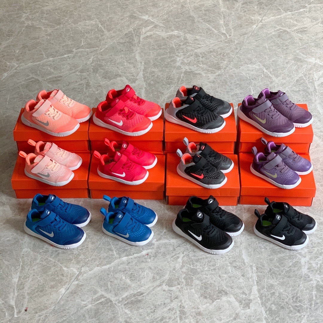 儿童赤足运动跑鞋