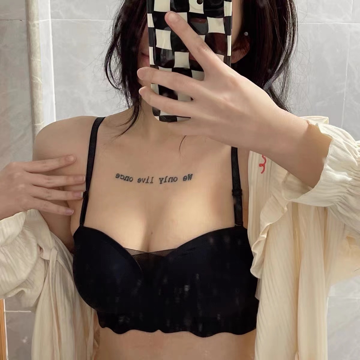 利蜂无肩带内衣