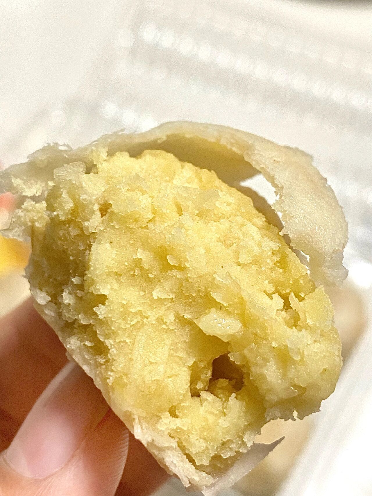 本草银耳莲子饼