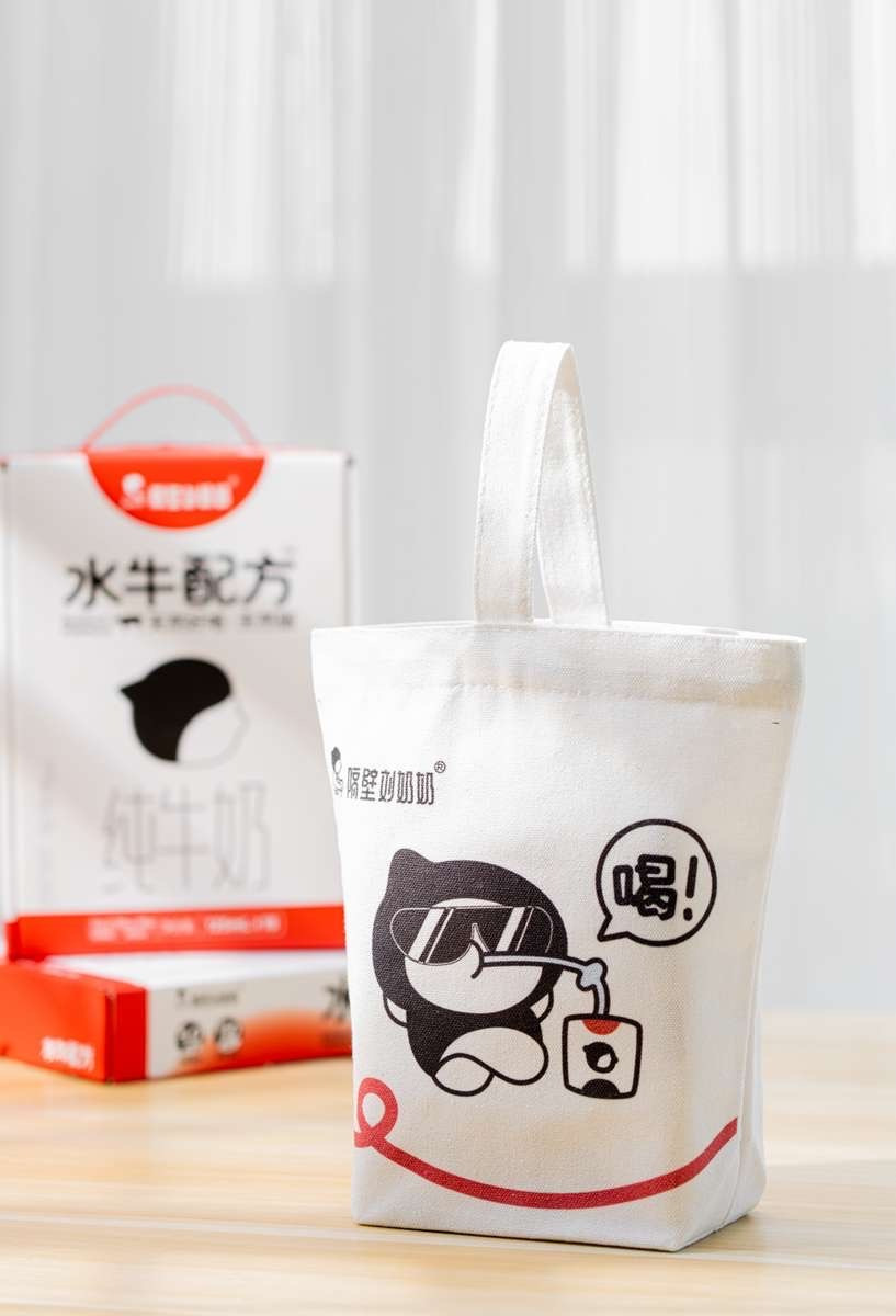 隔壁刘奶奶水牛配方MINI奶