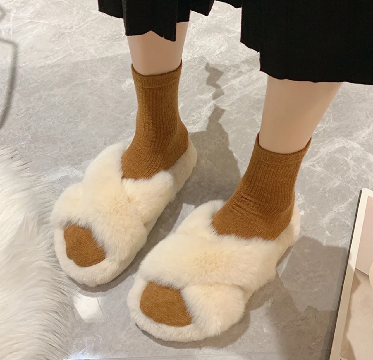 意大利KAISER兔毛仙女可外穿拖鞋