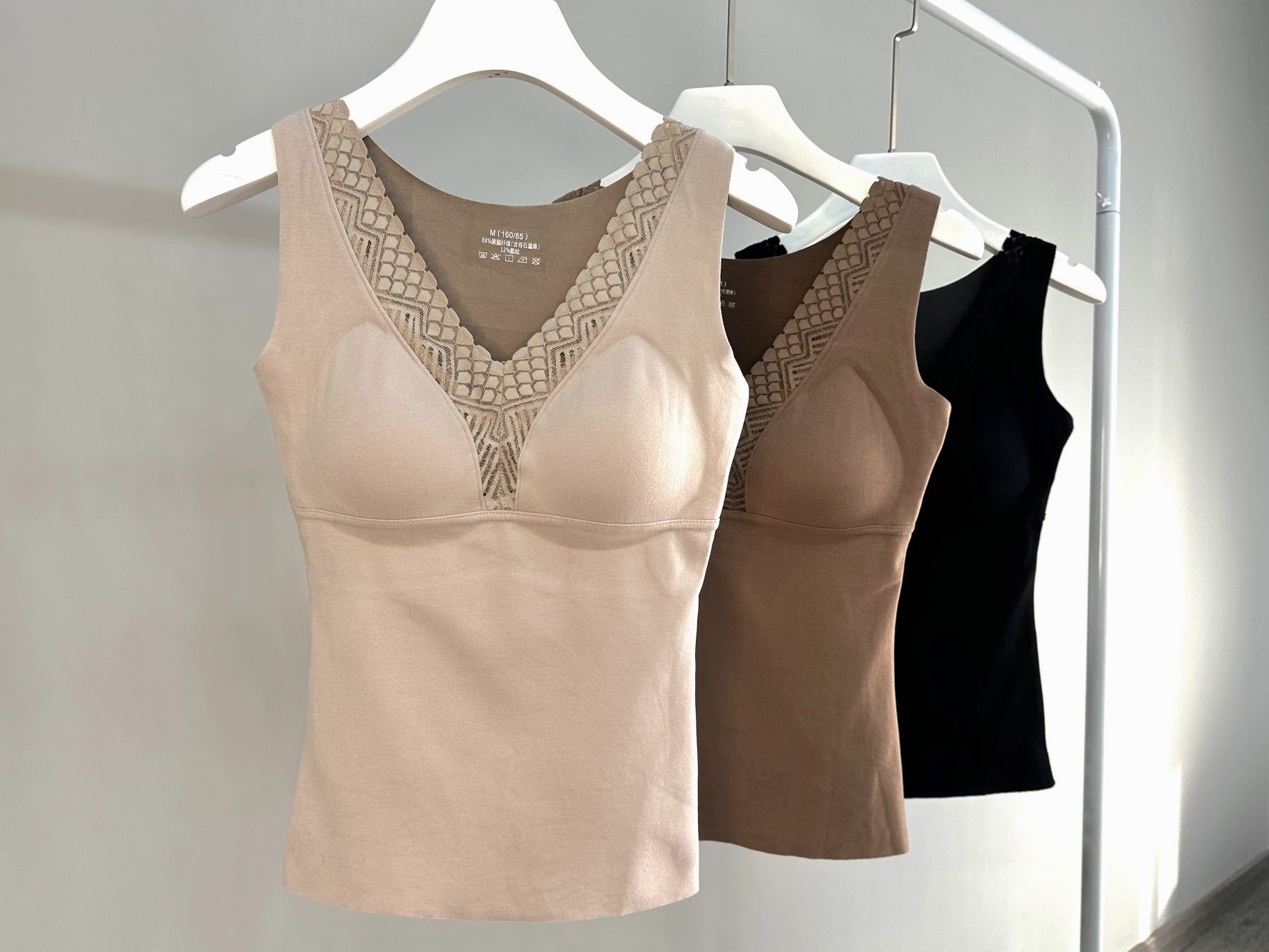 自发热德绒背心