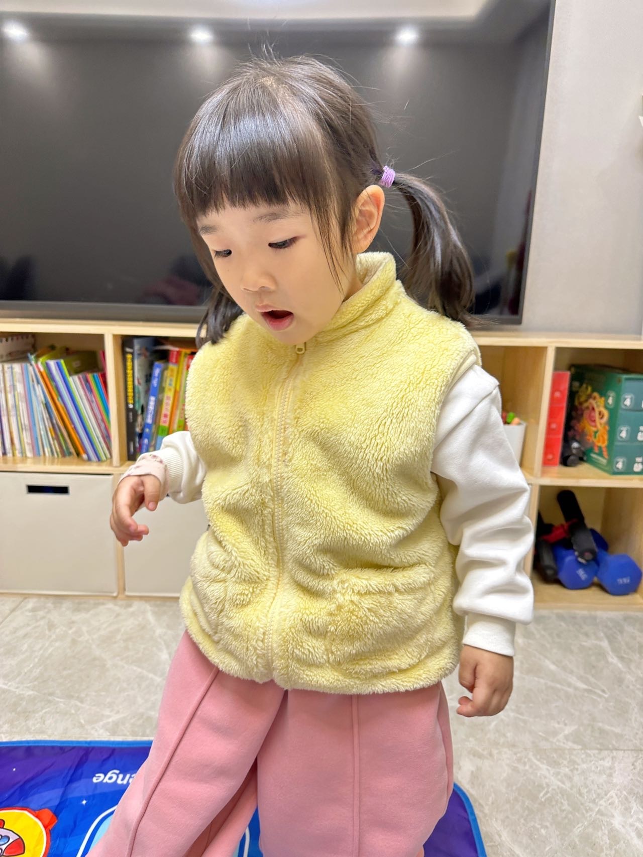 儿童珊瑚绒马甲