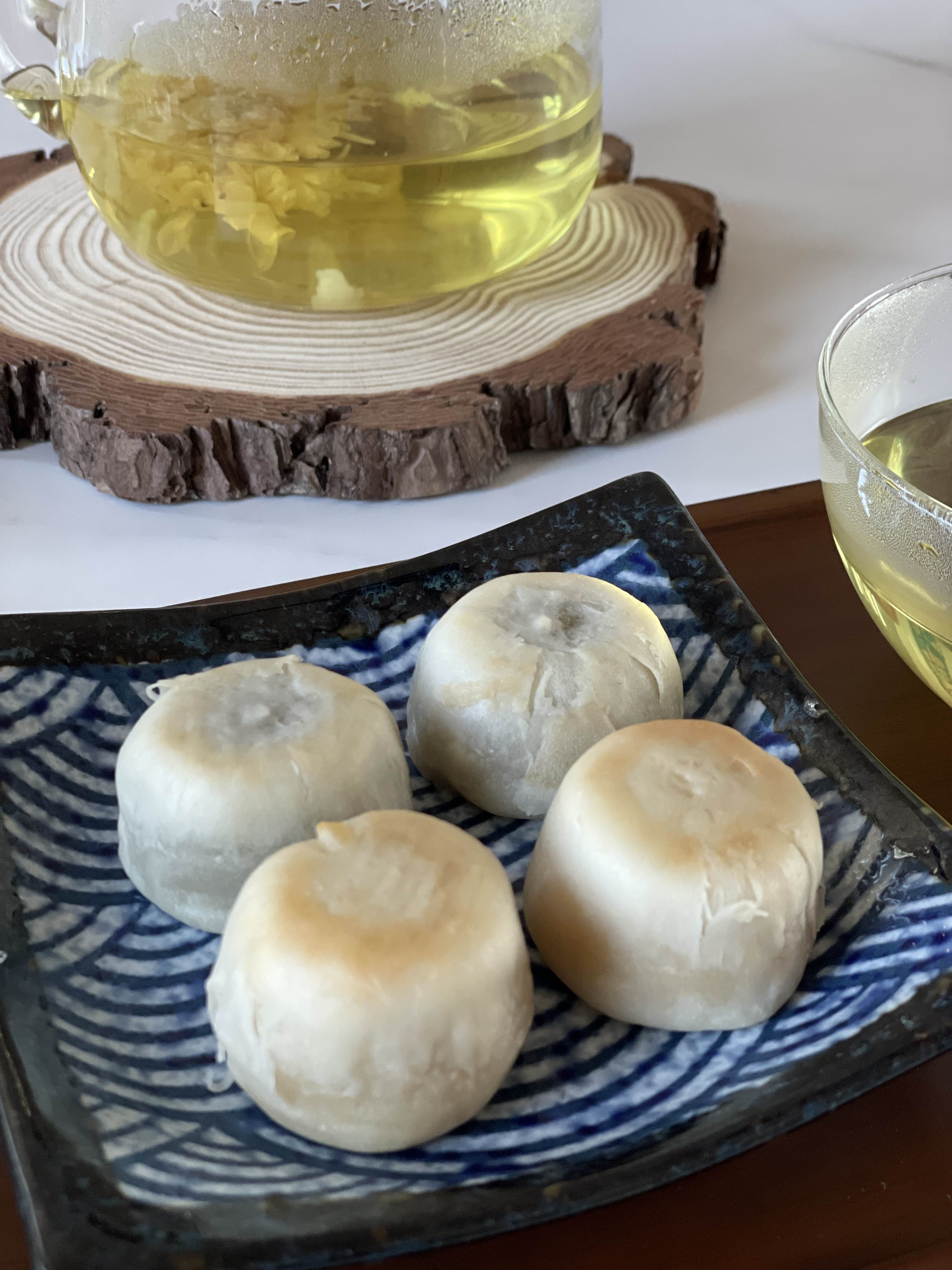 冰皮有机绿豆饼/银耳莲子饼