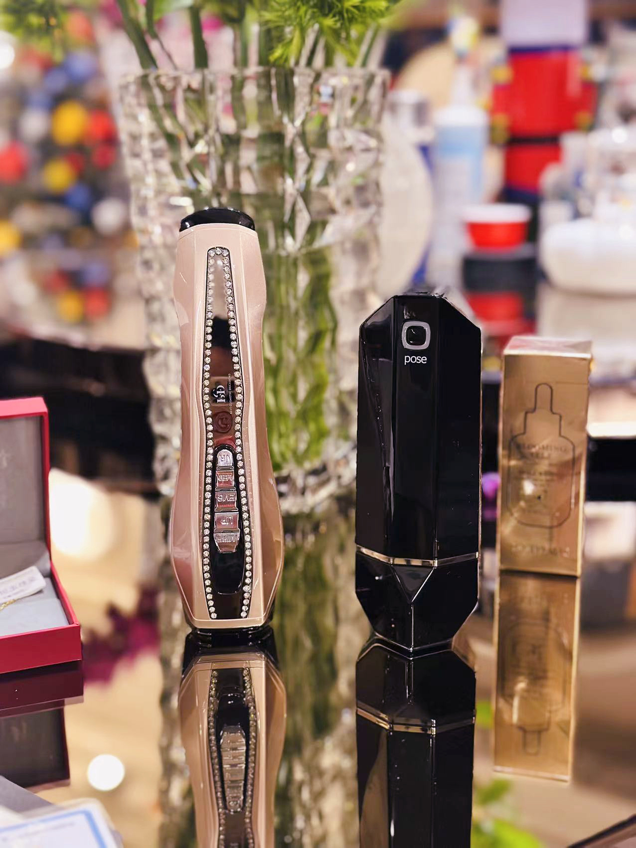 韩国 BCD旋转脉冲美容仪