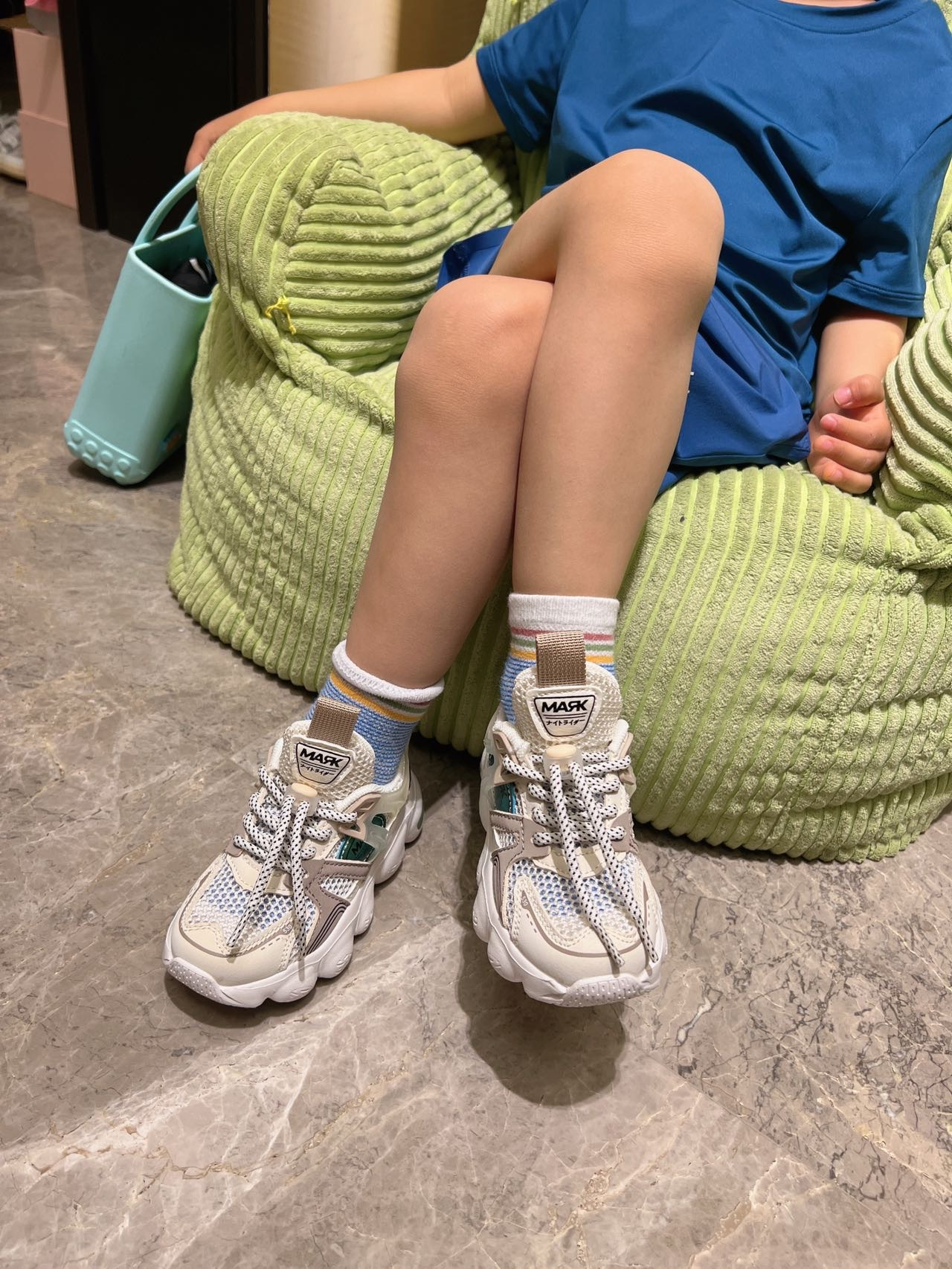 马克华菲MARK FAIRWHALE童鞋