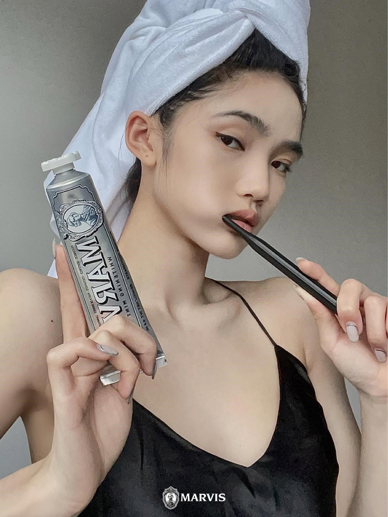 𝐌𝐀𝐑𝐕𝐈𝐒玛尔仕牙膏