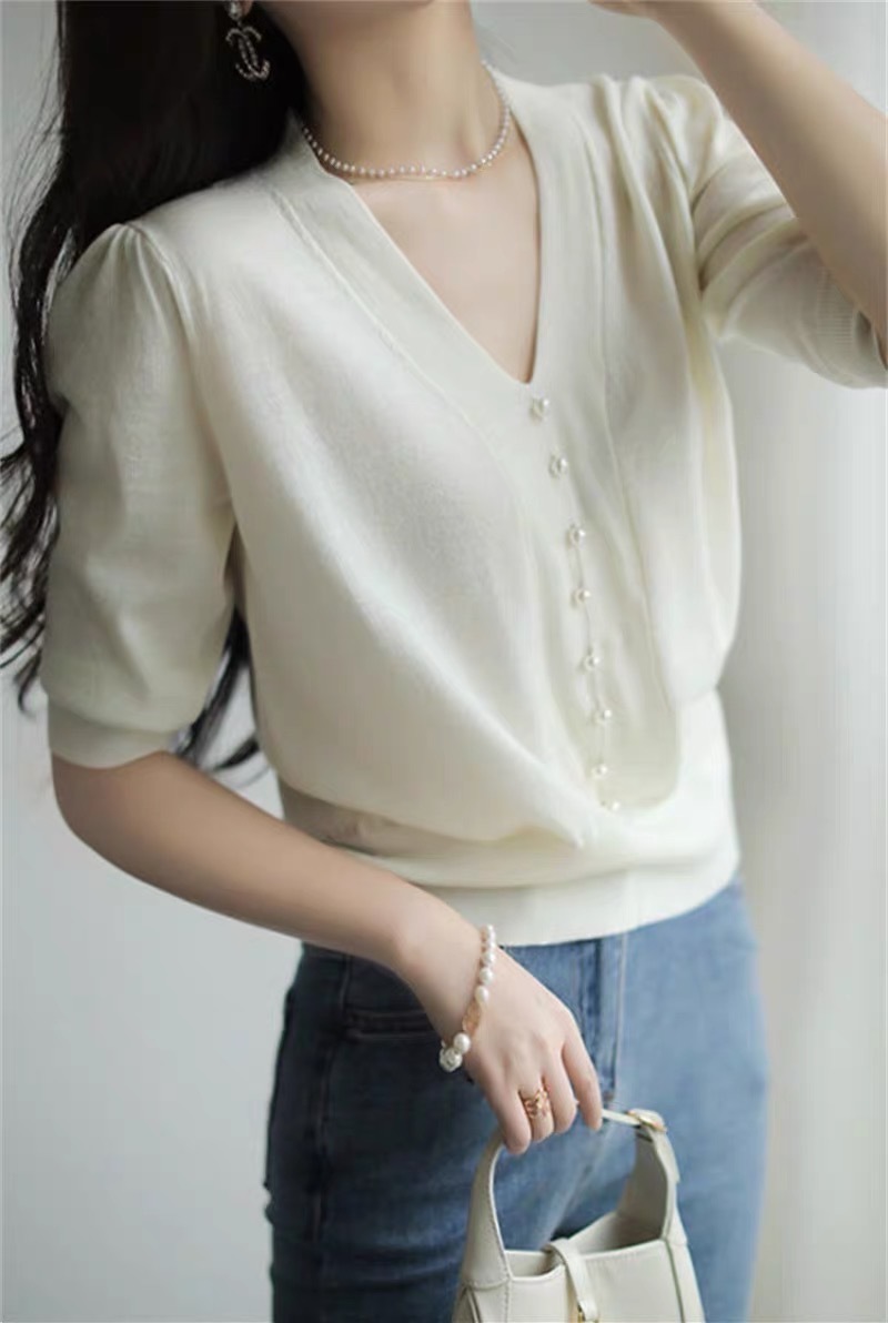 早秋基础款5分袖打底衫