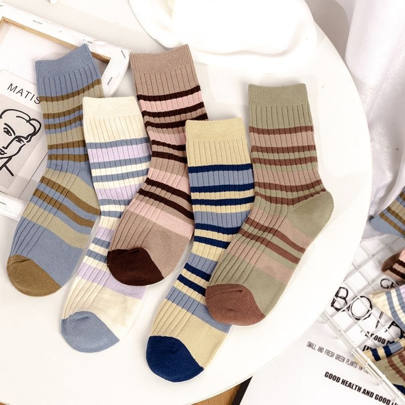 秋冬复古条纹中筒袜